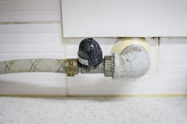 Cost of Gas Valve Installation in Corona